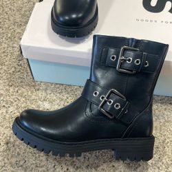 Women’s Boots 