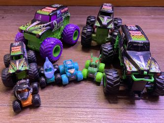 Monster Jam & Hot Wheel Mix 