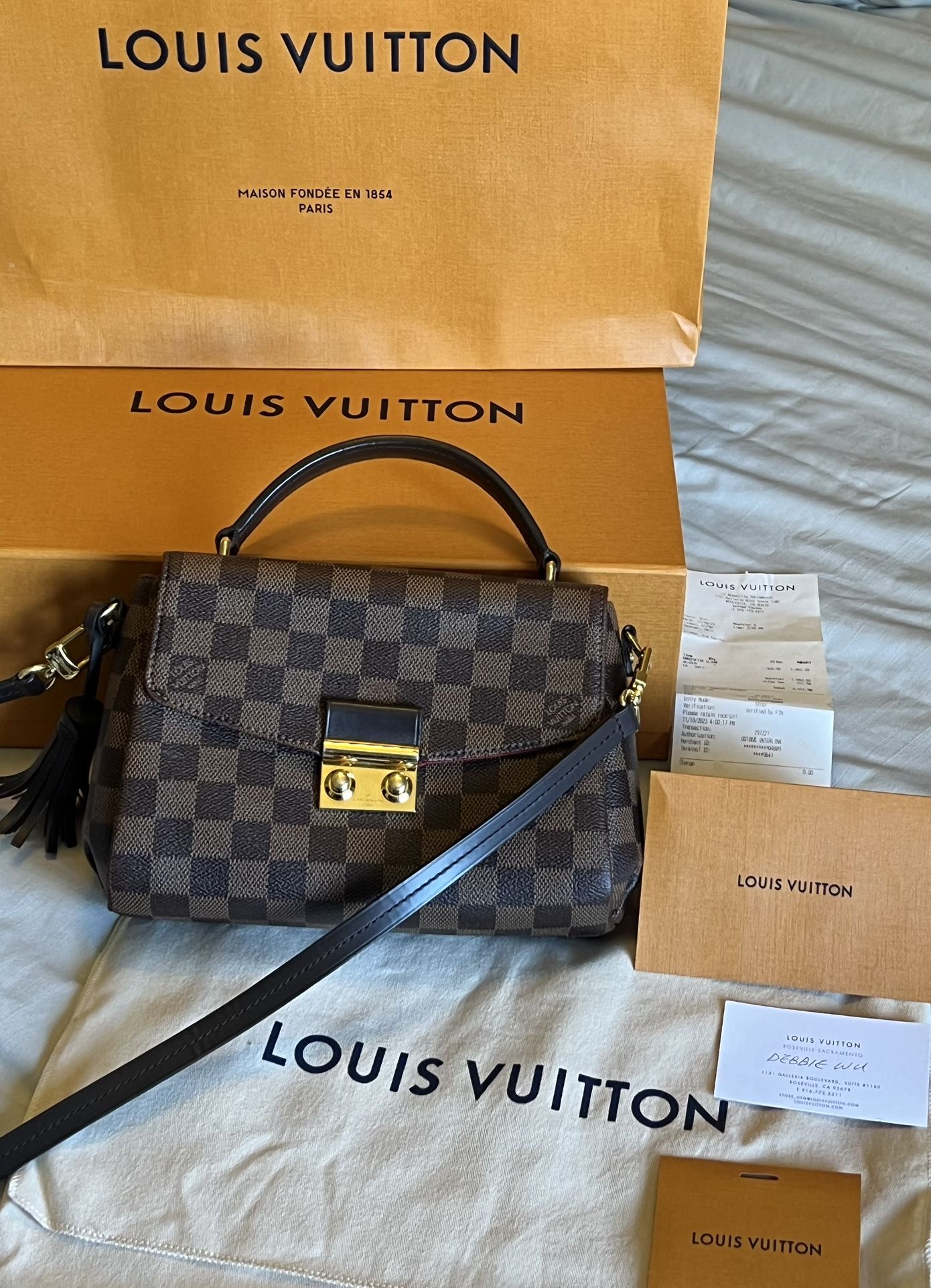 Louis Vuitton LV
