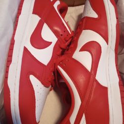 Nike Dunk Low St. Jhon’s  size(10M). DS(New). Now available! $130. Cash. Tap in!