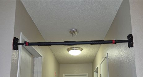 Pull Up Bar for Hallway or Doorway