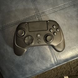 Razer Wolverine V2 Pro Wireless Gaming Controller