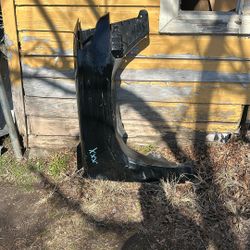 2015-20 Chevy Tahoe/suburban Right Fender 