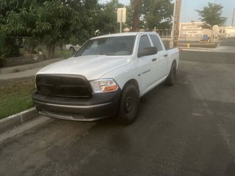 2011 Dodge ram 1500 5.7 truck 4 sale