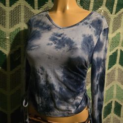 New Blue Bluose F21 Size Medium Stretch
