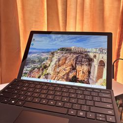 WINDOWS DESKTOP. BLACK. 118 GB. 8 Generation 