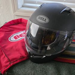 Motorcycle helmet