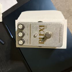 Plexi 100 LOVEPEDAL CUSTOM EFFECTS