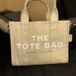 marc jacobs small tote bag