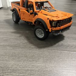 LEGO Ford F-150 Raptor (read Description)