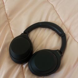 Sony WH1000XM4/B Headphones