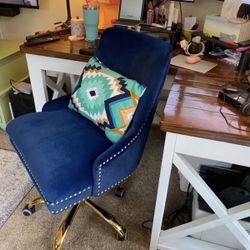 Blue Velvet Task Chair