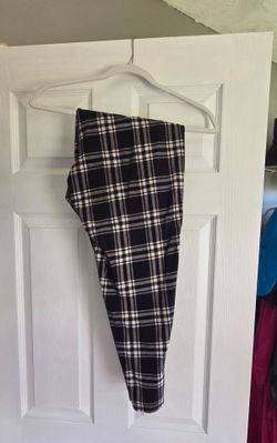 Torrid Black and White Leggings