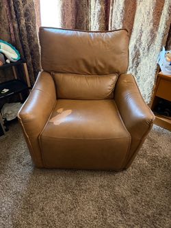 Tan Leather Motorized Recliner