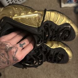 gold foamposites 