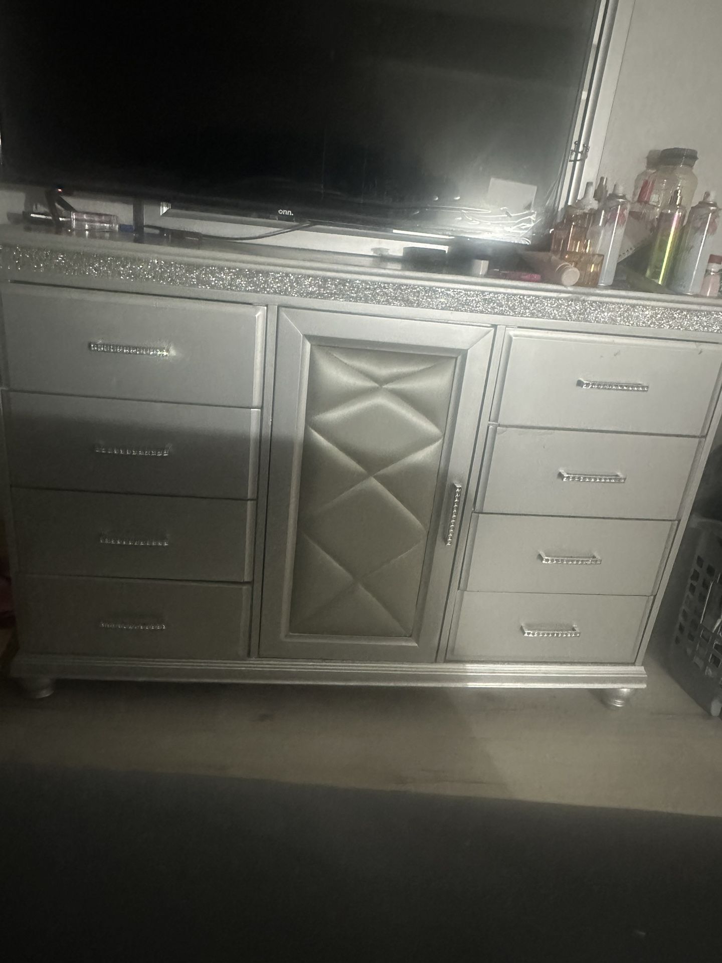 Dresser Mirror Night Stand 