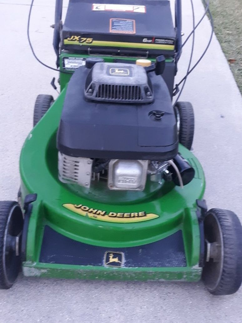 John deere Commercial Lawn Mower With Kawasaki Engine Fj180v Starts Right Away Aluminium Frame With 6 Speed Trasmission