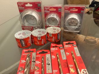 Milwaukee Hole Dozer & Drill Bit Bundle