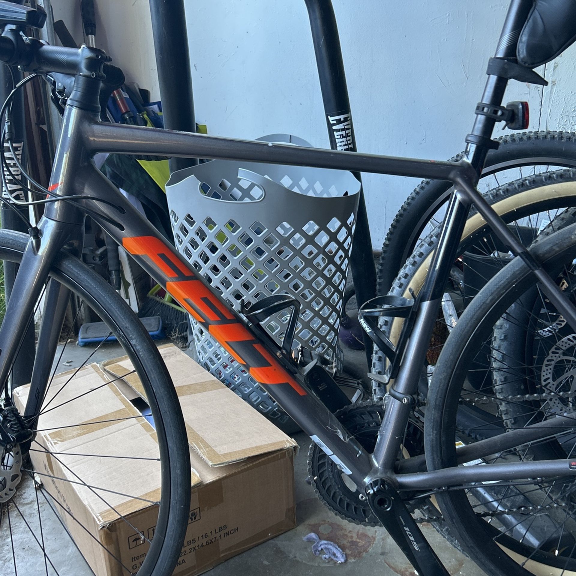 Felt 105gear 