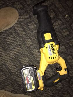 Dewalt brushless 60v Saw 200$ firm