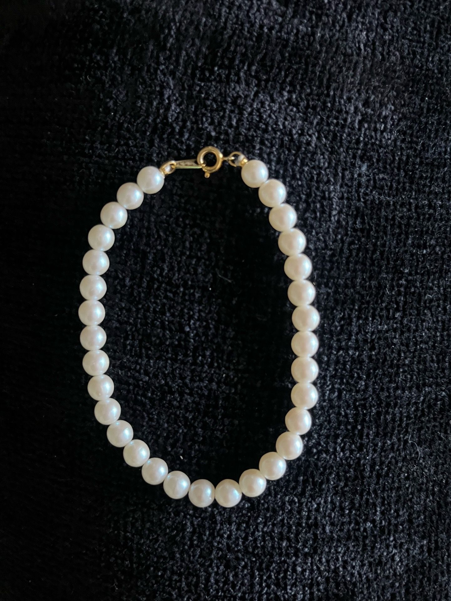 Pearl Bracelet - Costume Jewelry
