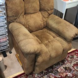 Lazy Boy Recliner Very Good Condition