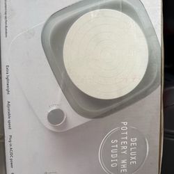 Deluxe pottery wheel