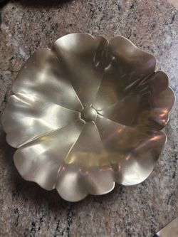 Flower Shape Metal Bowl 5.00