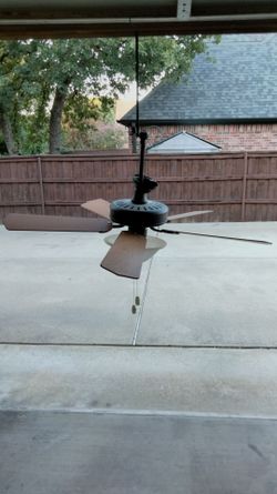 Ceiling fan 52"