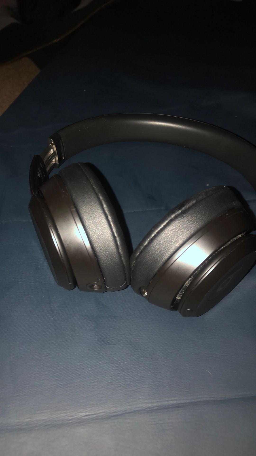 BEATS SOLO 4