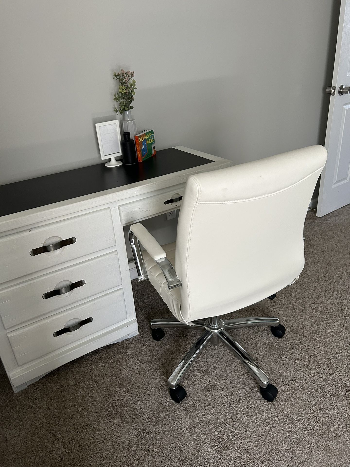 Gently Used Office Chair