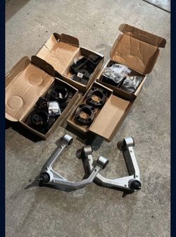 22-26 Toyota Tundra 3 Inch Lift Kit 4WD