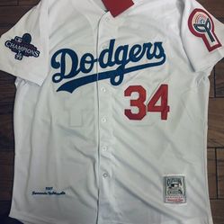 Dodgers World Series Champions Patch White Fernando Valenzuela 34