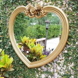 Gorgeous Heart Beveled Mirror 