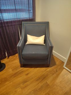 Green Chaise Lounge Chair