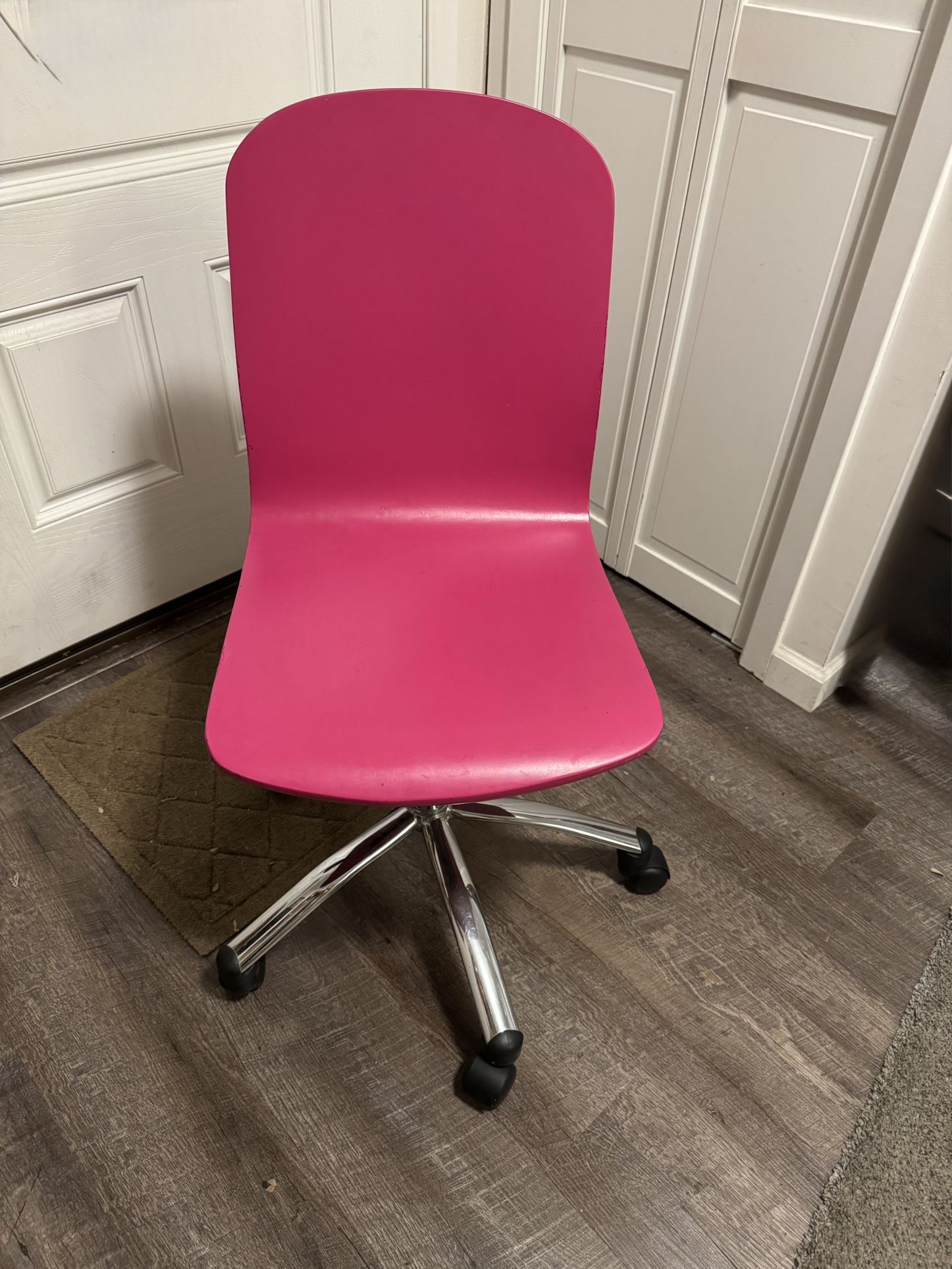 Swivel Chair