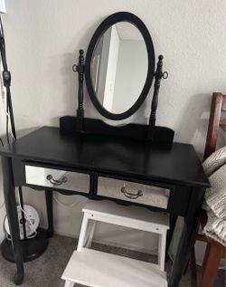 Black Vanity Table with Oval Mirror