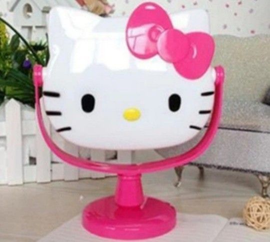 New Hello Kitty  Rotating 💄 Make Up Mirror. Swipe Left For More Hello Kitty SOLD SEPARATELY SHIPPING AVAILABLE 