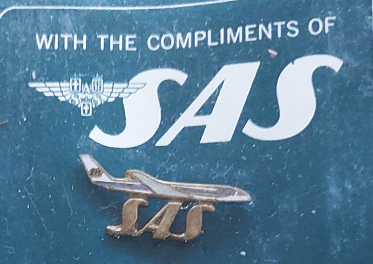 1950s Scandunavian Airlines Complimentary Lapel Pin