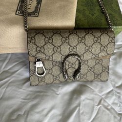 Gucci GG