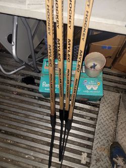 Rollerhockey sticks. Vintage Mylec Pitt Penguins/ Tribune Review New Sticks