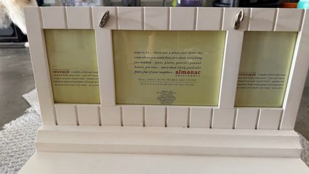 White wooden picture frame