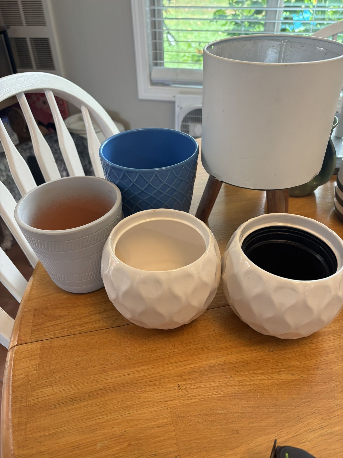 Plant pots