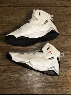Jordan true flight size 9
