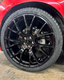 Srt Wheels & Tires
