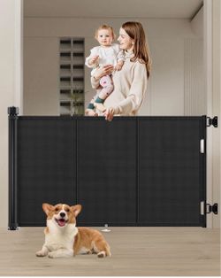 Retractable Gate, 37"H, 71" wide