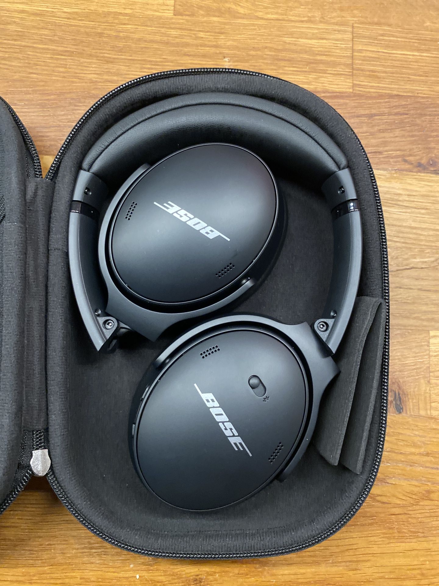 Bose Quiet Comfort 45 Brand New Never Used