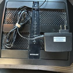 Netgear Nighthawk X6 R8000 tri-band wifi-5 router 