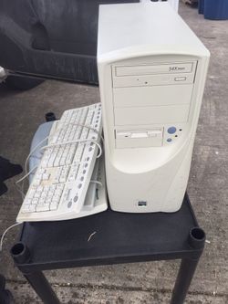 Computer w/keyboards