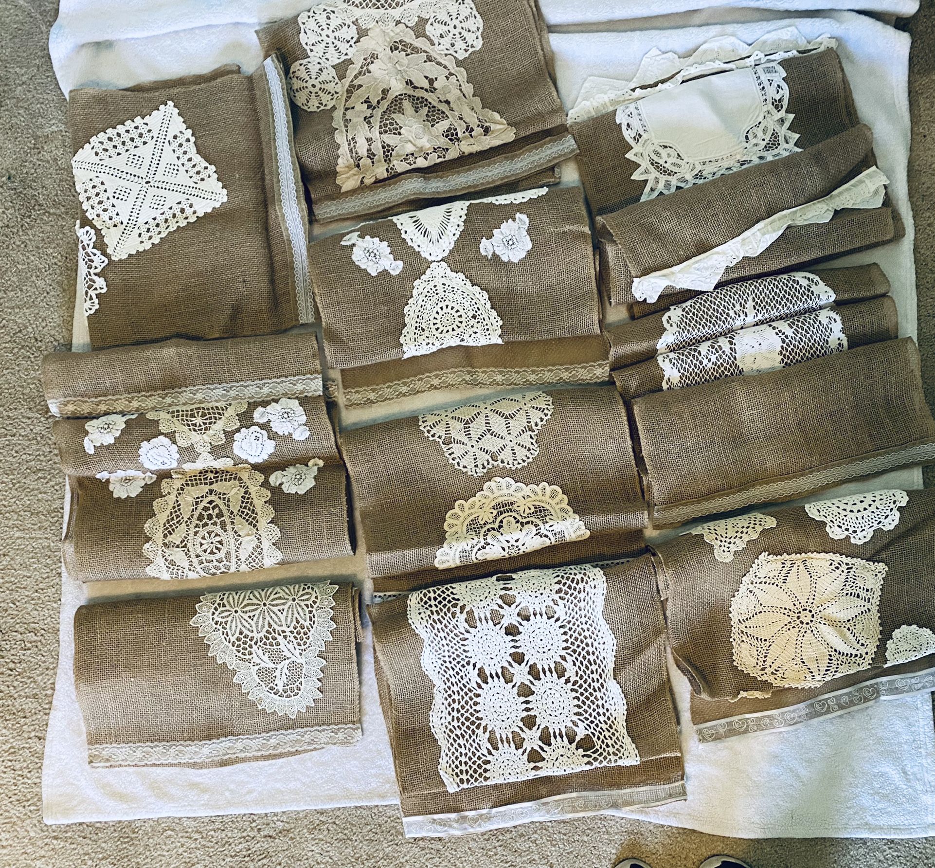 Burlap And Doilie Table Runners